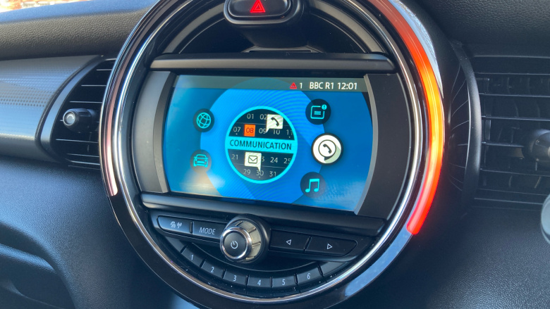 MINI Hatchback 1.5 Cooper Classic II 3dr Petrol Hatchback